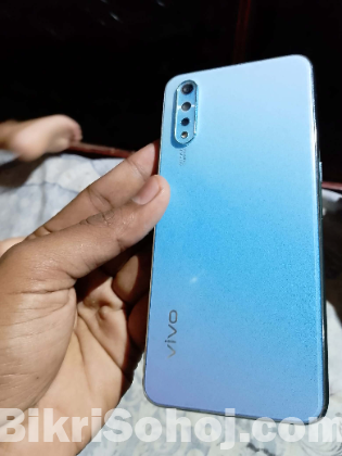 Vivo s1 8/256